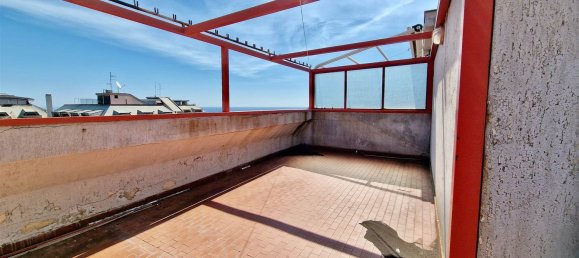 Квартира с 6 комнатами в Треместьери Этнео, Италия № 290440 40