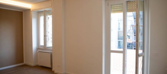 Apartamento T3 em Casale Monferrato, Italy N.º 345831 4