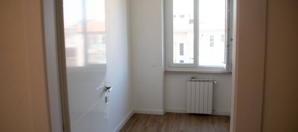 Apartamento T3 em Casale Monferrato, Italy N.º 345831 8