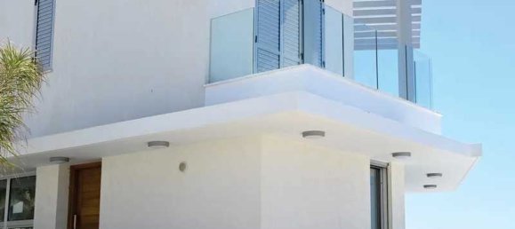 3 bedrooms House in Chloraka, Cyprus No. 15815 3