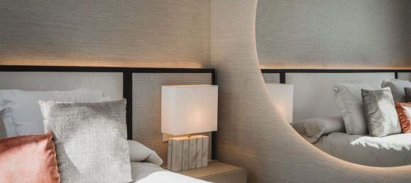 3 bedrooms Penthouse in Marbella Golden Mile, Spain No. 2918 15