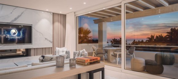 3 bedrooms Penthouse in Marbella Golden Mile, Spain No. 2918 9