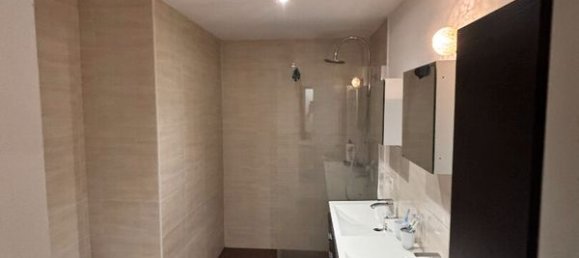 2 bedrooms Apartment in Saint-Herblain, France No. 106321 3