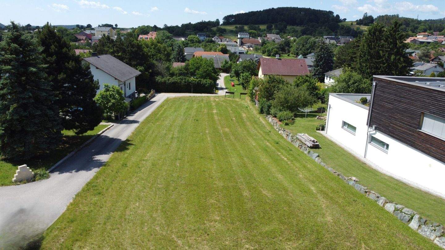 Terreno en Markt Piesting, Austria No. 242967