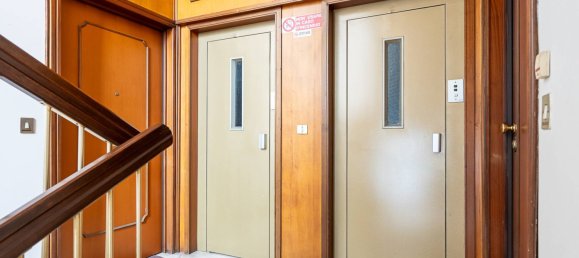 4 bedrooms Apartment in Turin, Italy No. 99939 5