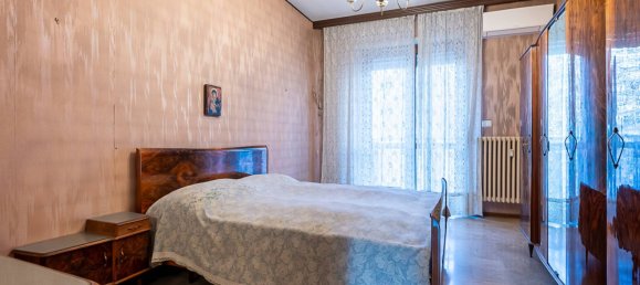 4 bedrooms Apartment in Turin, Italy No. 99939 20