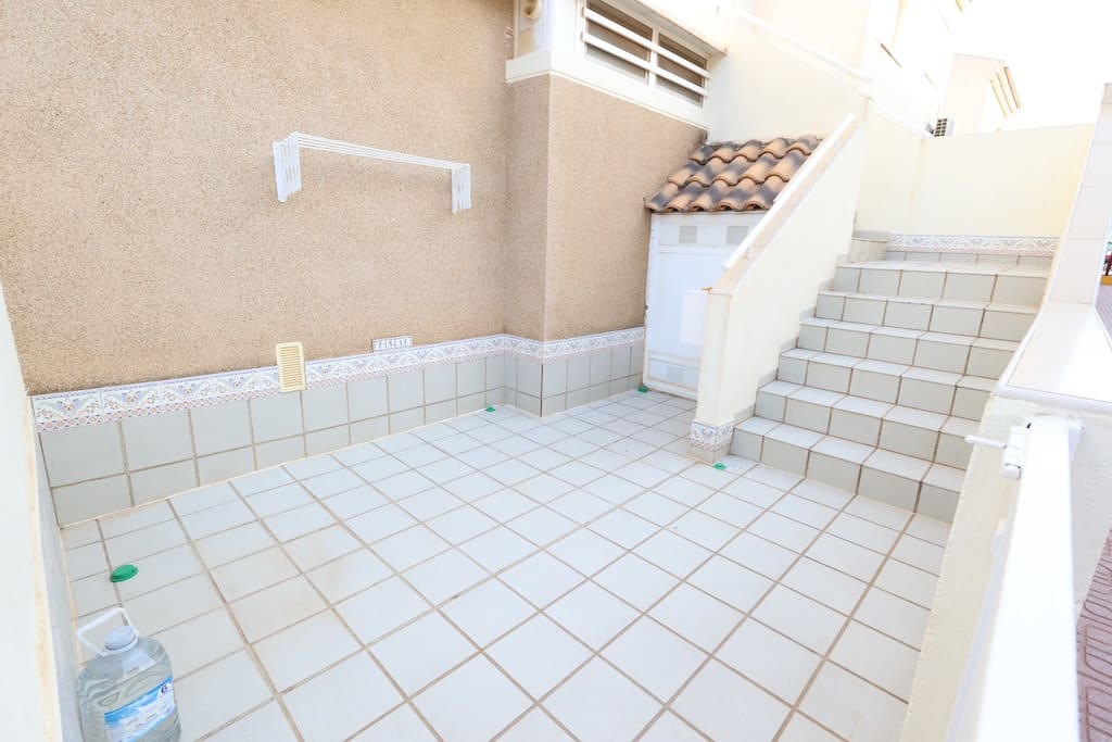 2 bedrooms Apartment in Torrevieja, Spain No. 263942