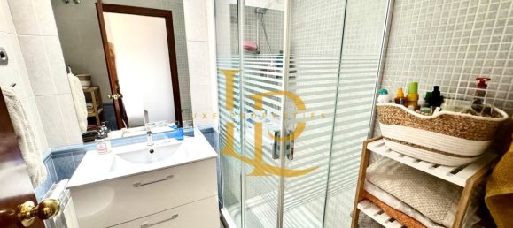 4 غرف نوم منزل ذو طابقين في Rubi, Spain رقم 174373 2