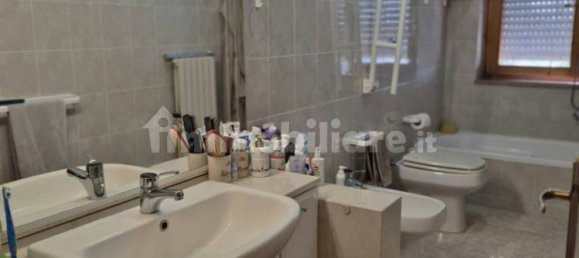 Квартира с 2 спальнями в Торторето, Италия № 345358 20