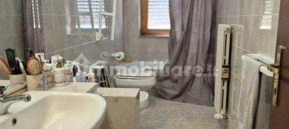 Квартира с 2 спальнями в Торторето, Италия № 345358 19