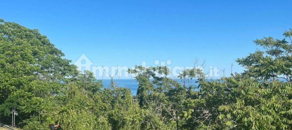 Квартира с 2 спальнями в Торторето, Италия № 345358 32