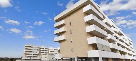 Офис 64м² в Валенцано, Италия № 347168 7