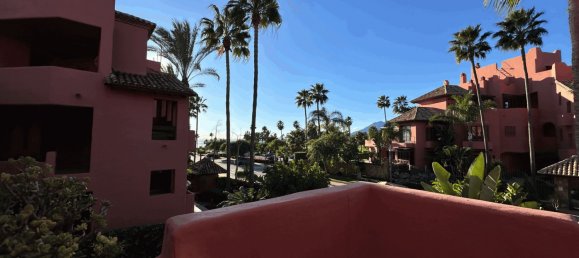 3 bedrooms Penthouse in Estepona, Spain No. 133590 16