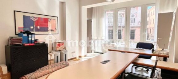 Офис с 5 комнатами в Падуя, Италия № 154100 12
