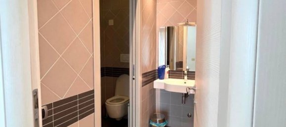 Офис с 5 комнатами в Падуя, Италия № 154100 17