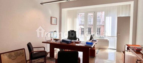 Офис с 5 комнатами в Падуя, Италия № 154100 13