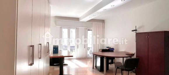 Офис с 5 комнатами в Падуя, Италия № 154100 18