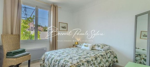 3 bedrooms Villa in Carpentras, France No. 301827 12