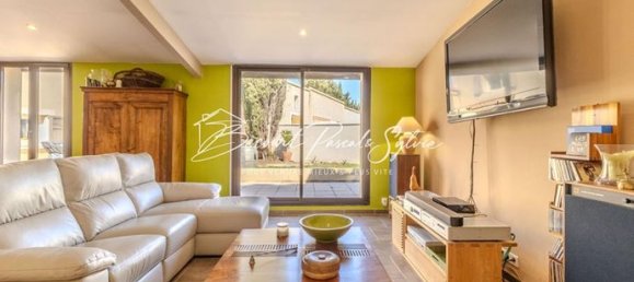 3 bedrooms Villa in Carpentras, France No. 301827 15