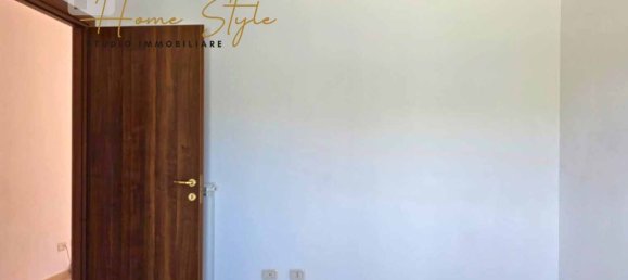 4 غرف نوم منزل ذو طابقين في Santa Marinella, Italy رقم 310820 12