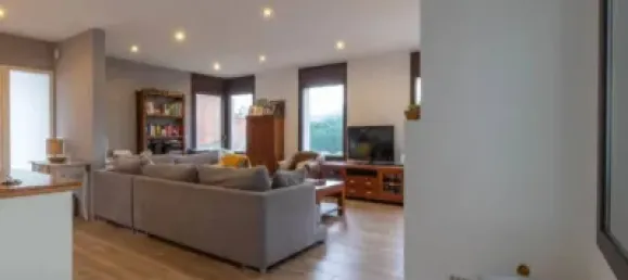 4 bedrooms House in Sant Cebria De Vallalta, Spain No. 142992 3