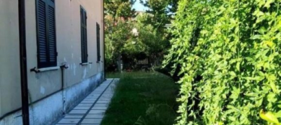 4 غرف نوم منزل في Carrara, Italy رقم 48098 8