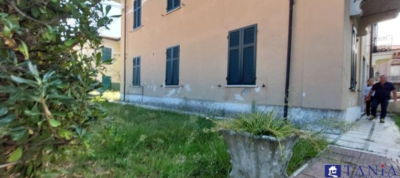 4 غرف نوم منزل في Carrara, Italy رقم 48098 36