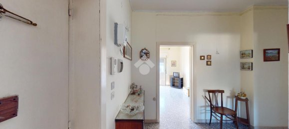 Квартира с 4 комнатами в Бриндизи, Италия № 146108 3