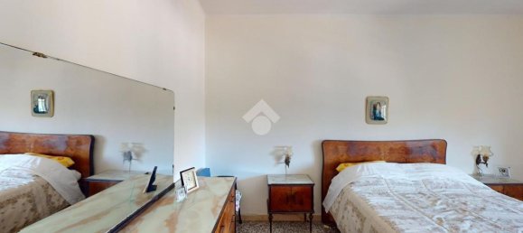 Квартира с 4 комнатами в Бриндизи, Италия № 146108 18