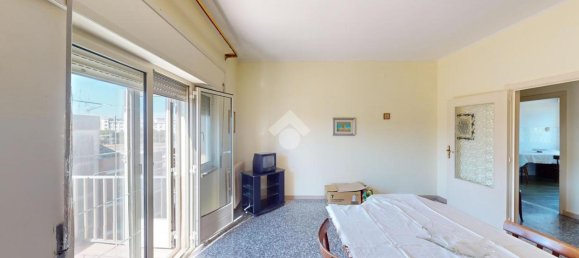 Квартира с 4 комнатами в Бриндизи, Италия № 146108 6