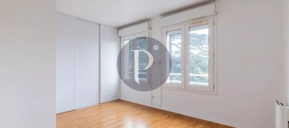 Apartamento de 2 dormitorios en Sceaux, France No. 175685 17