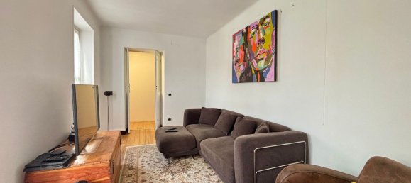 5-salle Appartement à Ivrea, Italy No. 289951 4