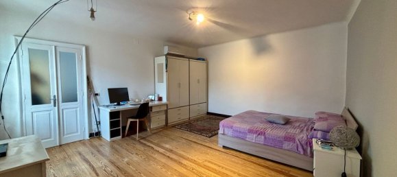 5-salle Appartement à Ivrea, Italy No. 289951 7