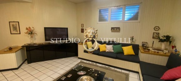 5 rooms Duplex in Bari, Italy No. 90310 26