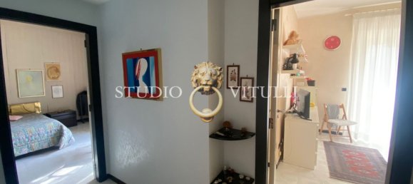 5 rooms Duplex in Bari, Italy No. 90310 8