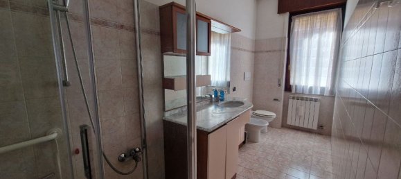 Квартира с 2 комнатами в Венегоно Супериоре, Италия № 334186 22