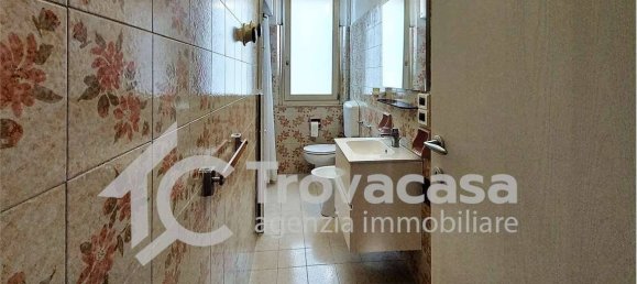 2 bedrooms Apartment in Modena, Italy No. 215624 24