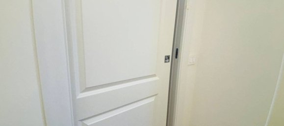 2 rooms Apartment in Milan, Italy No. 239619 12