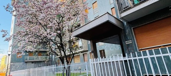 2 rooms Apartment in Milan, Italy No. 239619 24