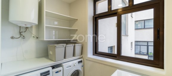 3 Schlafzimmer Wohnung in Porto, Portugal, Nr. 344665 7