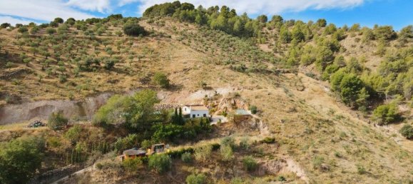 3 bedrooms House in El Burgo, Spain No. 55165 3