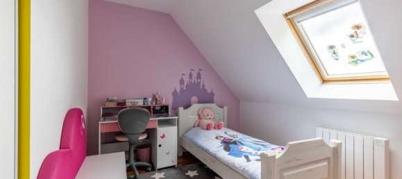 3 Schlafzimmer Haus in Quedillac, France, Nr. 196048 10