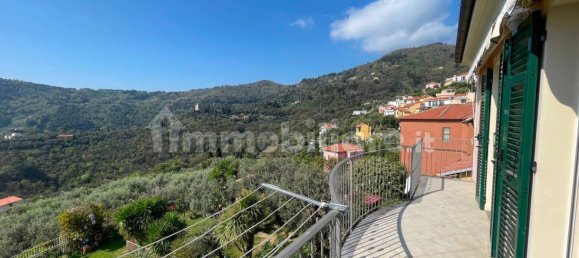 Villa de 3 dormitorios en Alassio, Italy No. 316436 3