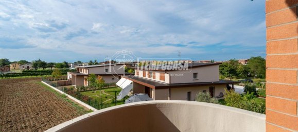 Apartamento de 2 dormitorios en Reggio Emilia, Italy No. 332968 21