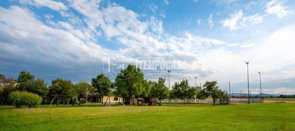 Apartamento de 2 dormitorios en Reggio Emilia, Italy No. 332968 3