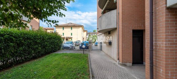 Apartamento de 2 dormitorios en Reggio Emilia, Italy No. 332968 26