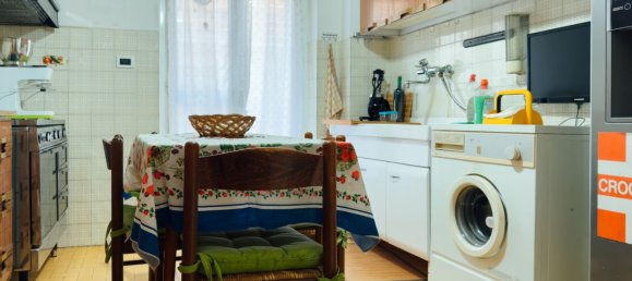 3 Schlafzimmer Wohnung in Rome, Italy, Nr. 321590 8