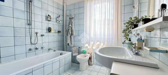 2 bedrooms Apartment in Casier, Italy No. 302488 8