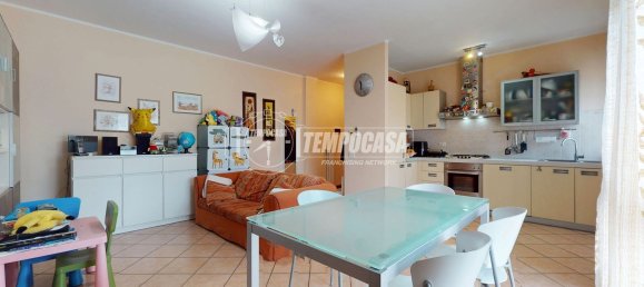 3-salle Appartement à Carpi, Italy No. 191130 3