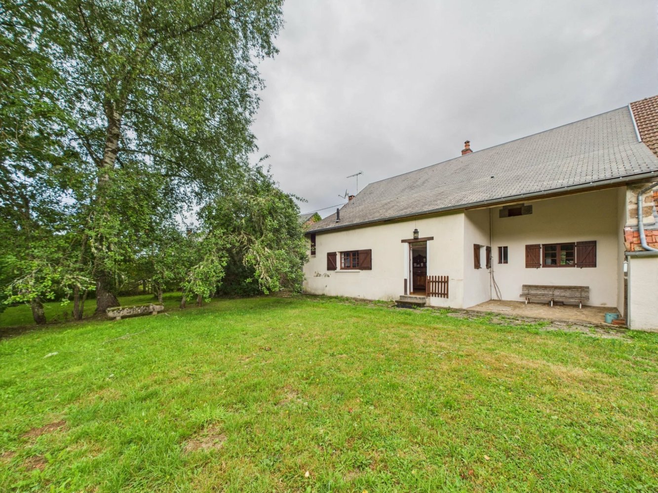 3 bedrooms House in Cote-d'Or, France No. 305672